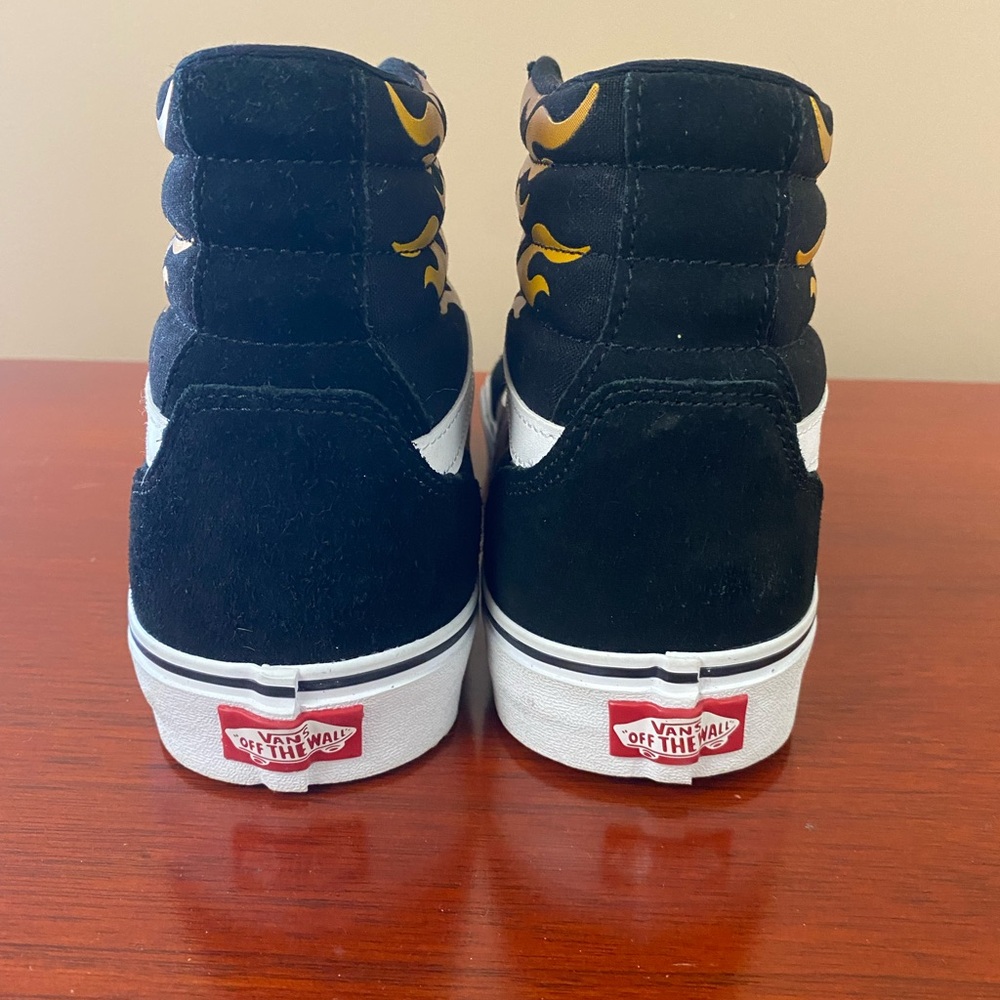 NWT Vans Unisex Filmore Hightop Platform Sneaker - Black/Flame - Picture 5 of 7